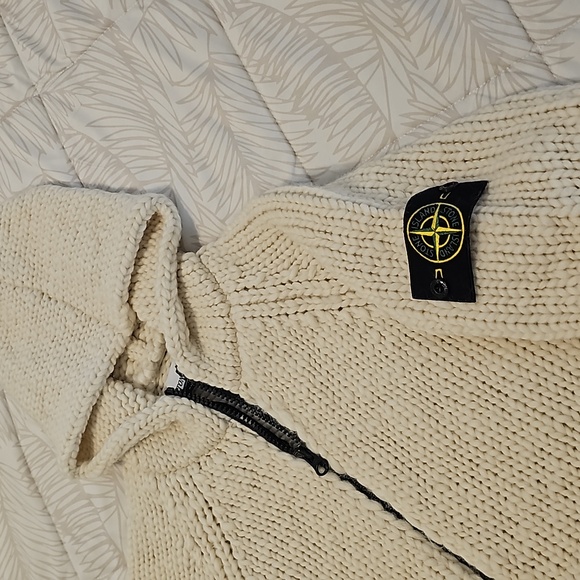 Stone Island Hooded Cardigan Knit Jacket Size Medium - Picture 2 of 4